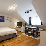 Slovenka Apartment