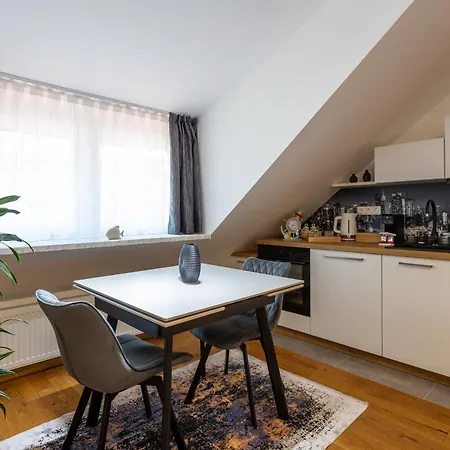 Slovenka Lejlighed Celje